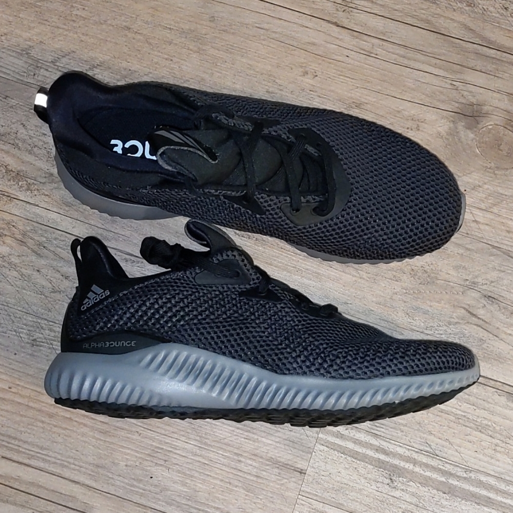 W ADIDAS Alphabounce sneaker